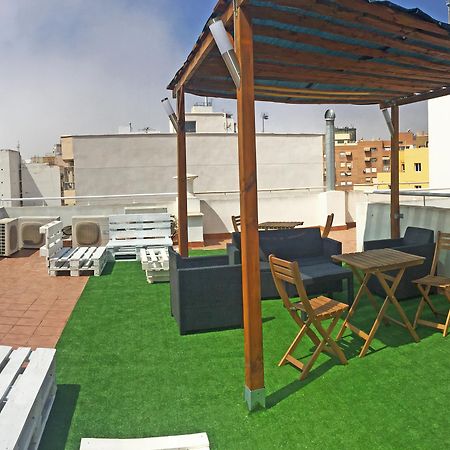Dream Suites And Apartments Almeria Centro Екстериор снимка