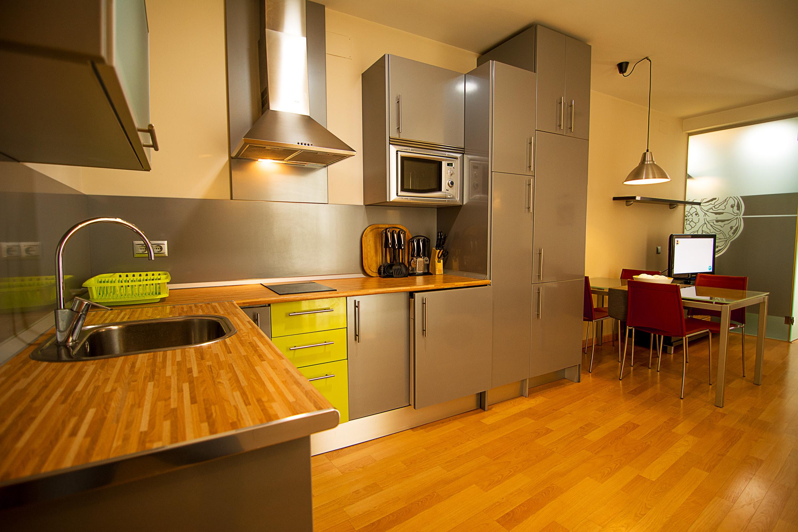 Dream Suites And Apartments Almeria Centro Екстериор снимка