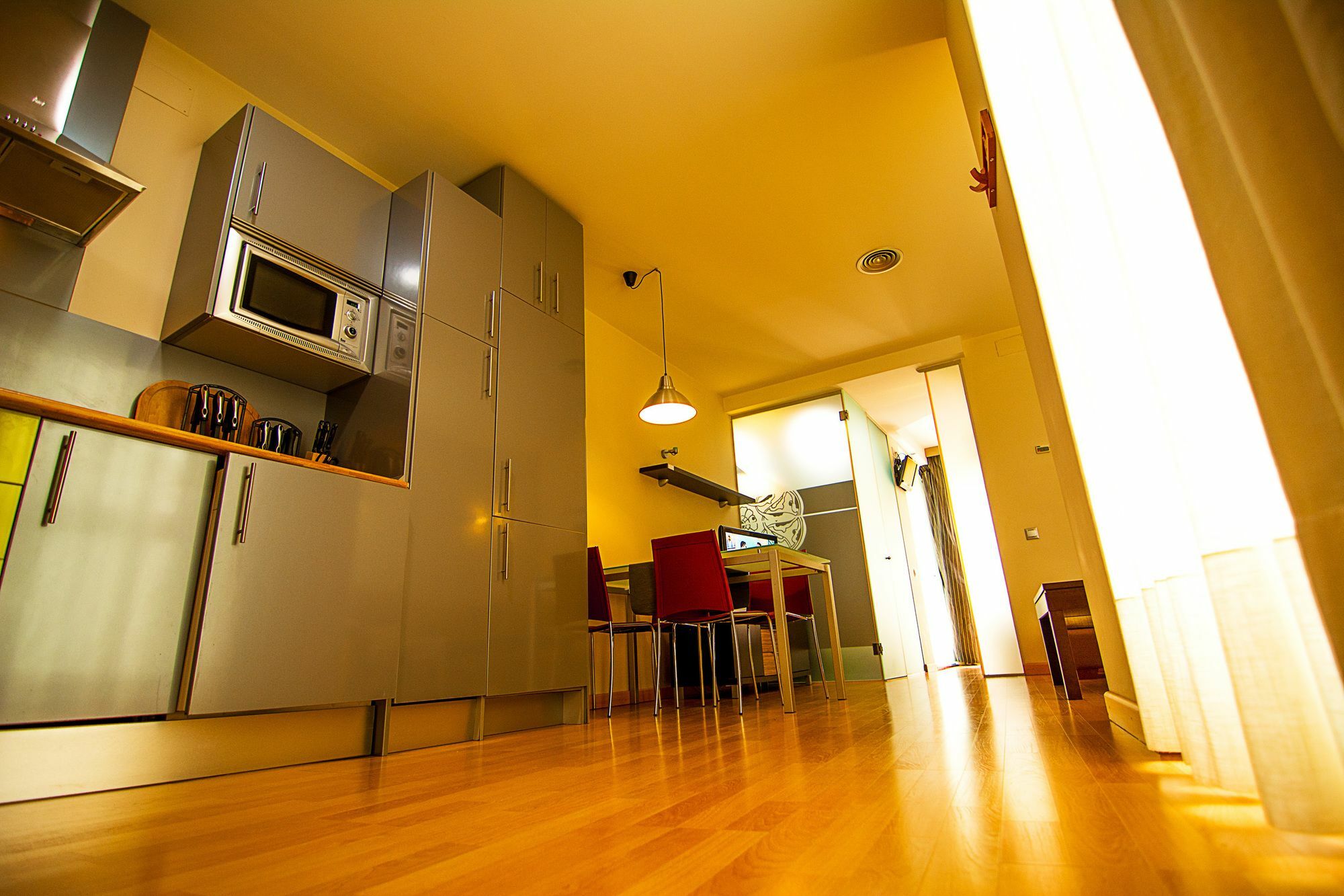 Dream Suites And Apartments Almeria Centro Екстериор снимка